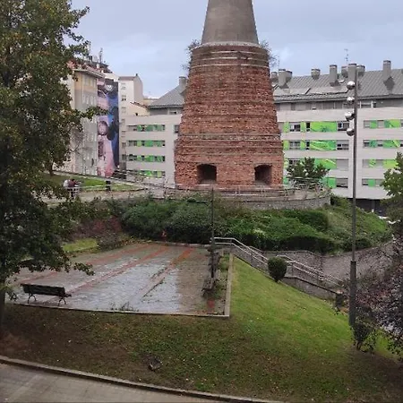 Spacious With Free Parking In Old Town-casco Viejo アパート