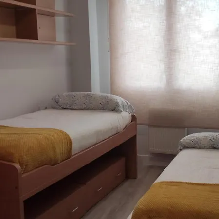 Spacious With Parking In Old Town-Casco Viejo