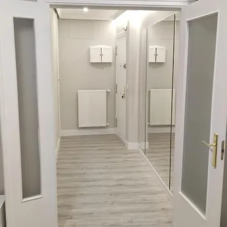 Appartement Spacious With Free Parking In Old Town-casco Viejo *