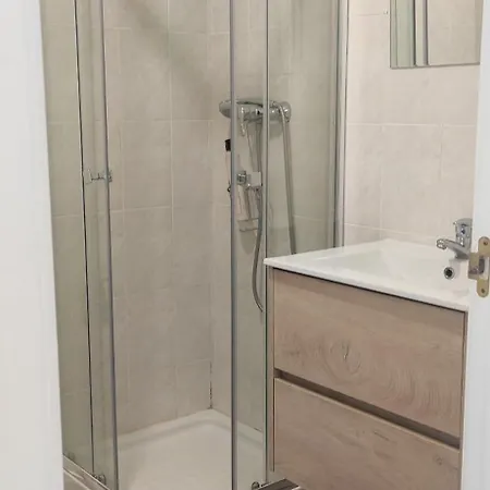 Apartamento Bien Situado Con Parking Bilbao