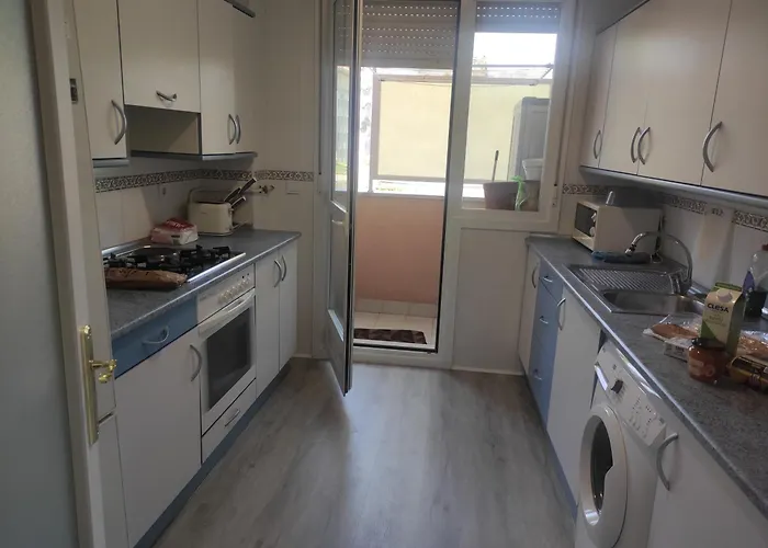 Spacious With Free Parking In Old Town-casco Viejo Bilbao