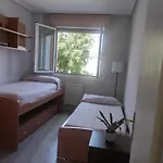 Апартаменты Spacious With Free Parking In Old Town-casco Viejo