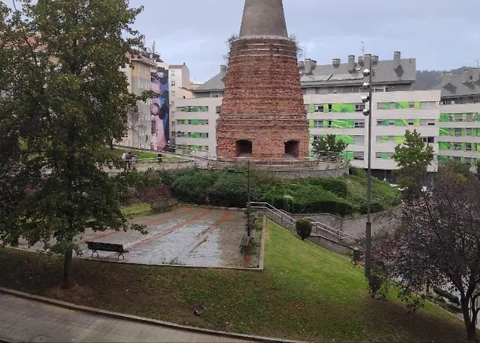 Spacious With Free Parking In Old Town-casco Viejo Appartement